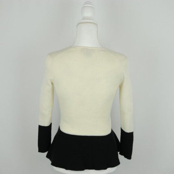 Banana Republic Women's XS Cream Black Wool & Cashmere Blend V-Neck Sweater - Picture 3 of 7